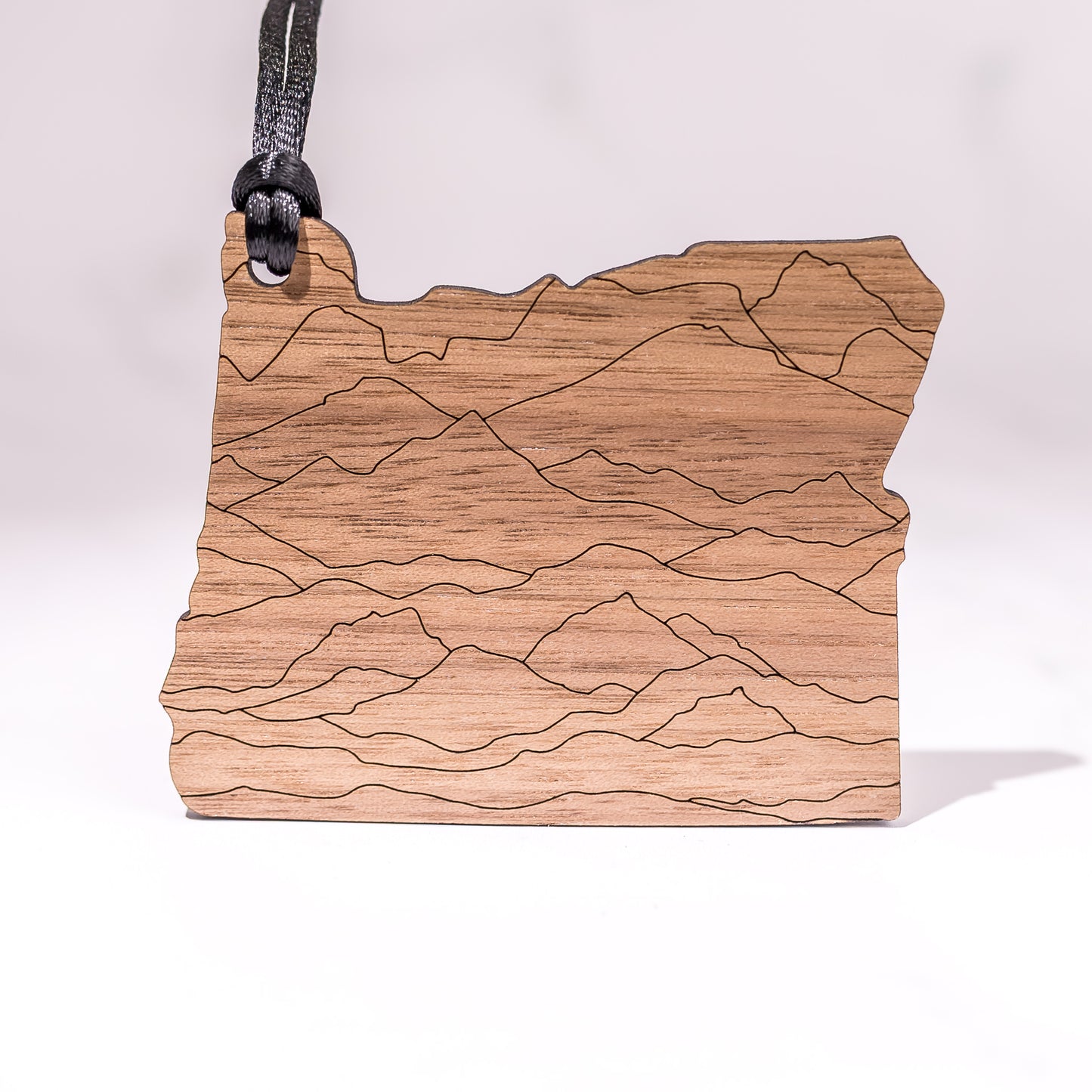 State Christmas Ornaments: Oregon Mountains