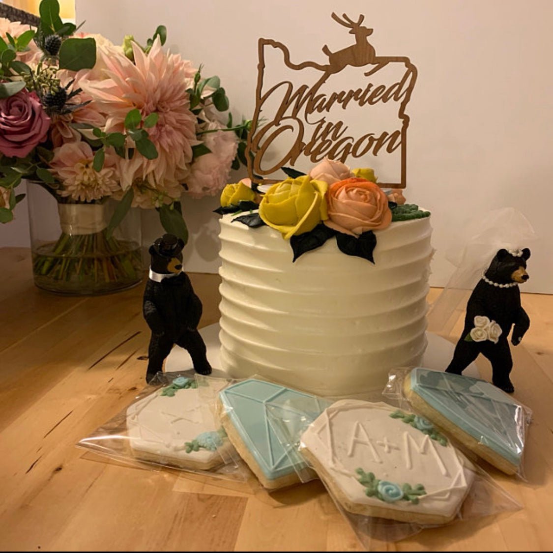 Married In Oregon Cake Topper - LeeMo Designs