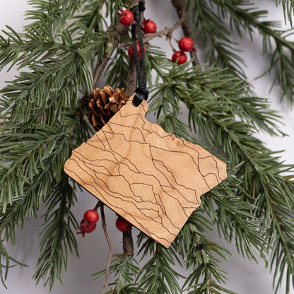 State Christmas Ornaments: Oregon Mountains