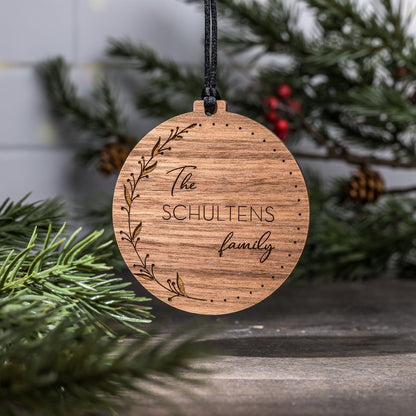 Custom Wood Ornaments: Wreath Family Name