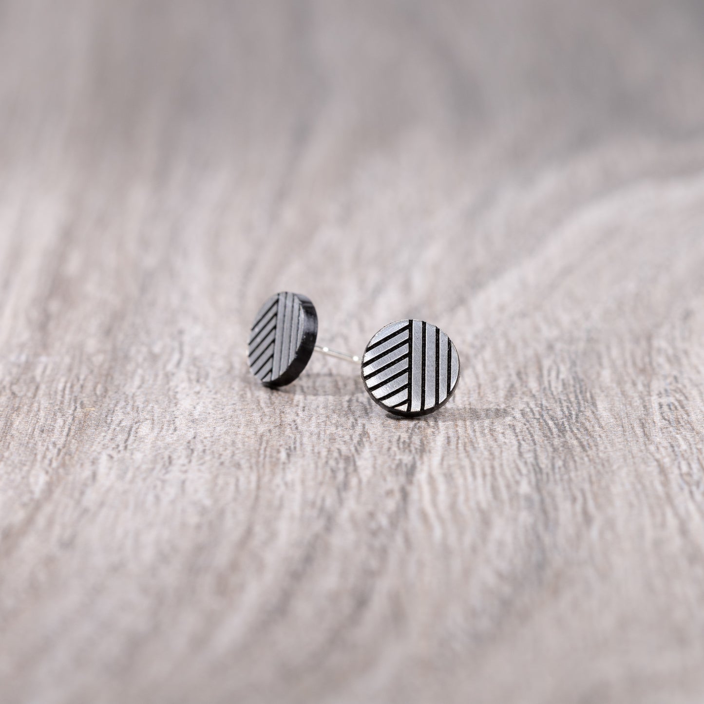 Stud Earrings - Shima Circle