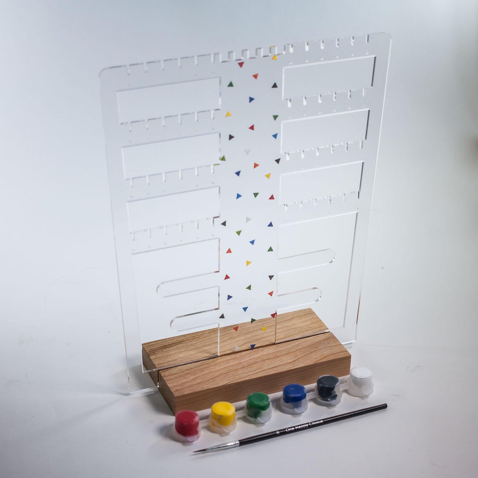 diy jewelry organizer - paint kit acrylic tabletop display - by LeeMo Designs in Bend, Oregon