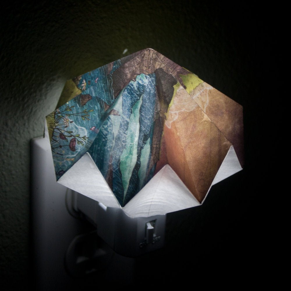 Origami Night Light: Ireland Coast By Artist Taylor Rose in collaboration with LeeMo Designs